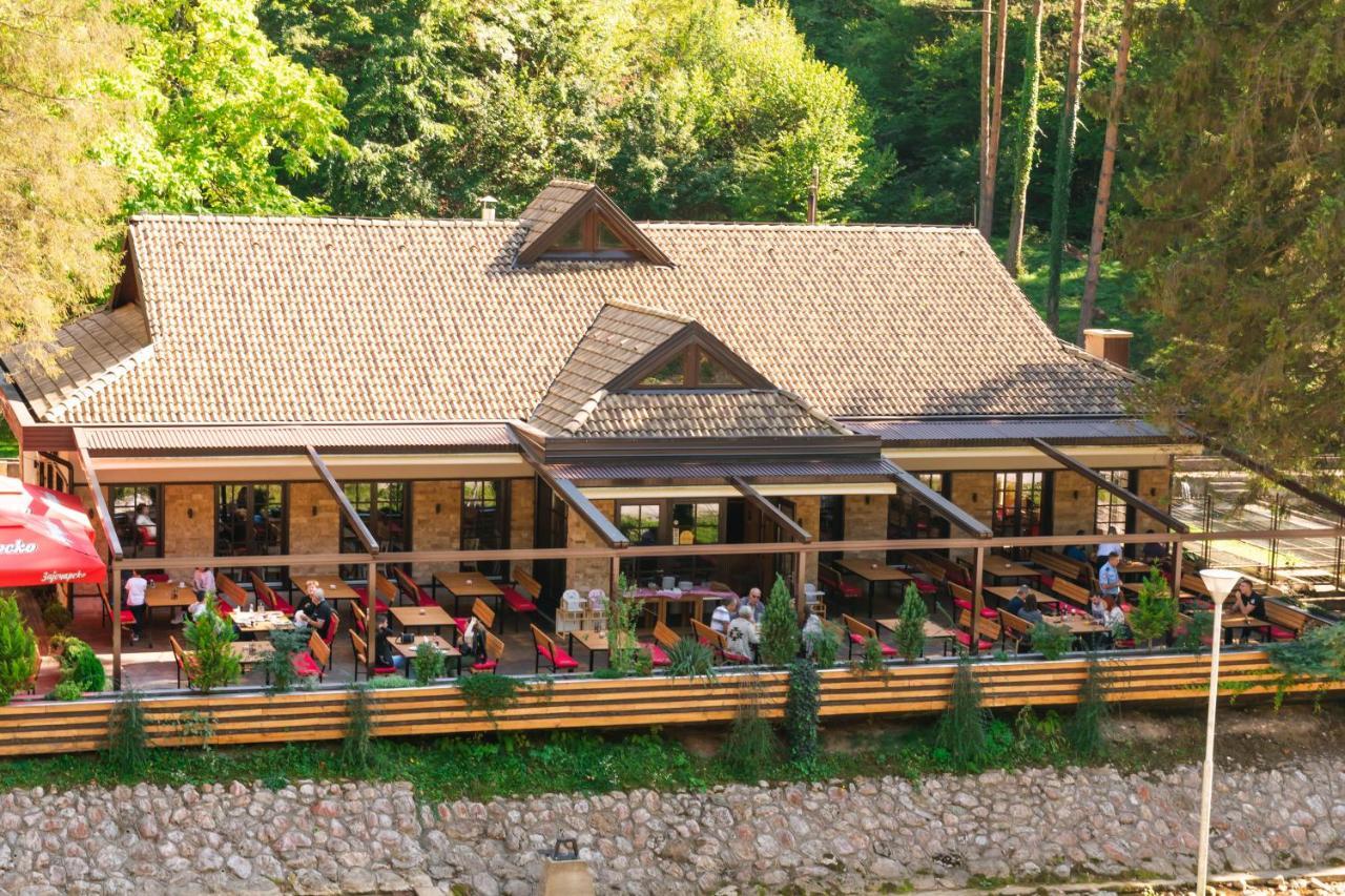 Ferienwohnung Anin Dvor Sekovici Exterior foto